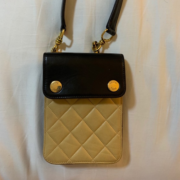 Chanel Quilted Lambskin Two Way Pouch / Purse - Picture 1 of 16